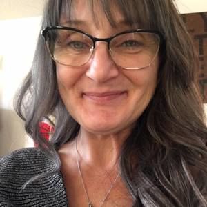 Meet your Posher, Tania